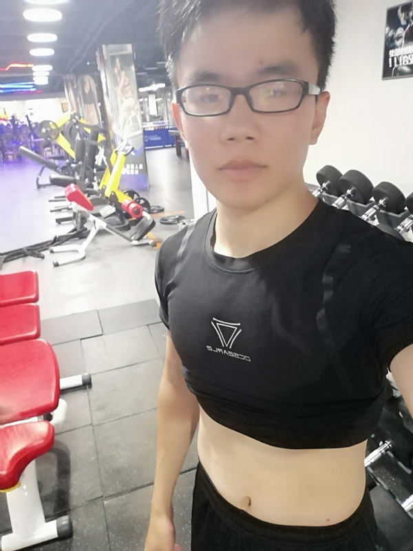 石榴裙下的第一张照片--霞浦交友网