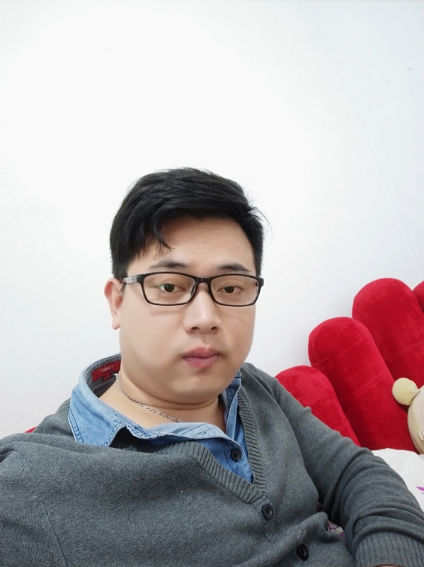 何必在亿的第一张照片--霞浦交友网
