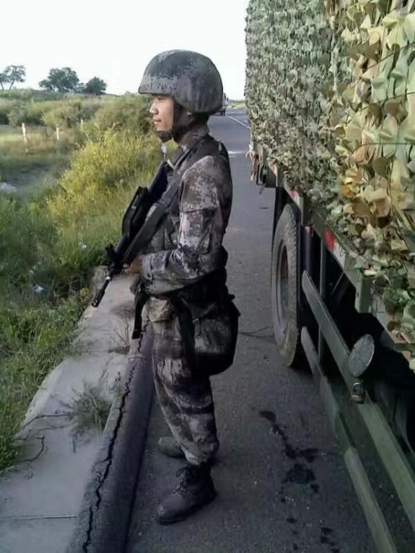 搬砖中的第一张照片--霞浦交友网