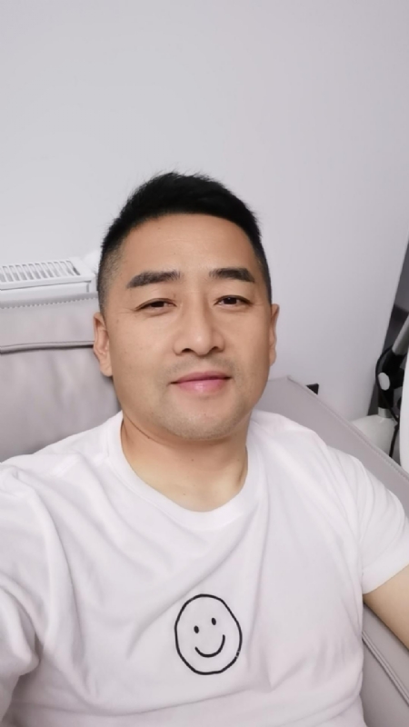 向阳而生的第一张照片--霞浦交友网