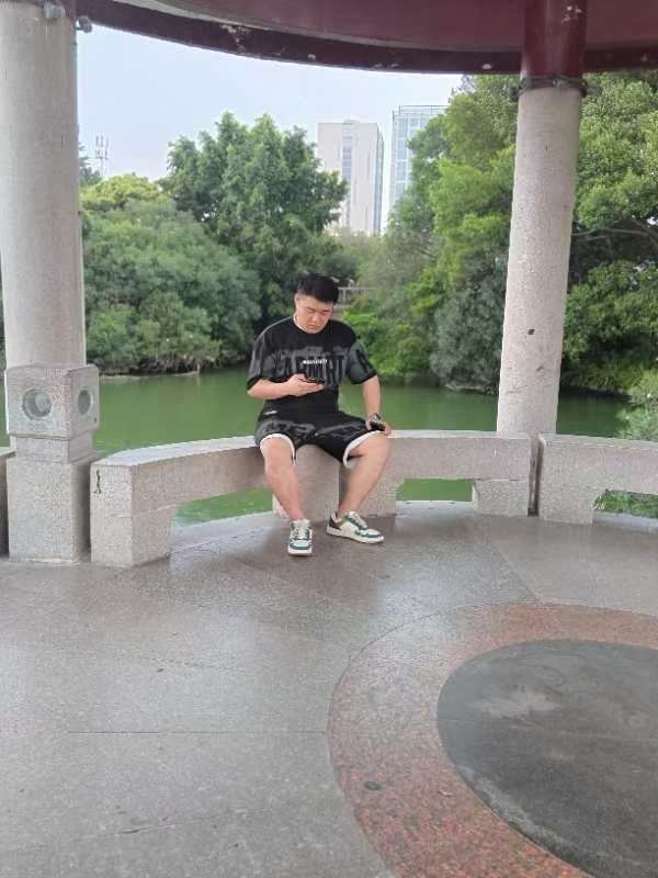 不善挽留的第一张照片--霞浦交友网